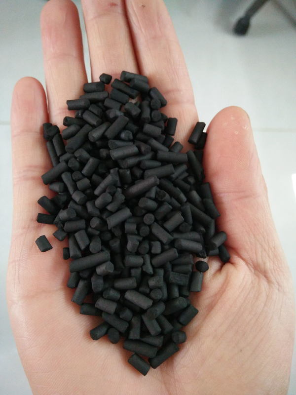 ตัวกรองอากาศ ถ่านกัมมันต์อัดเม็ดจากถ่านหิน Cas 64365-11-3 สำหรับเสาฟอกอากาศ